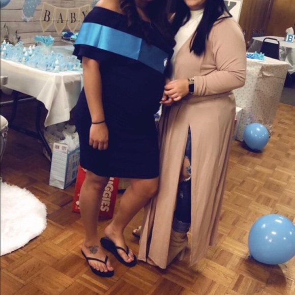 Maternity dress - Picture 3 of 3